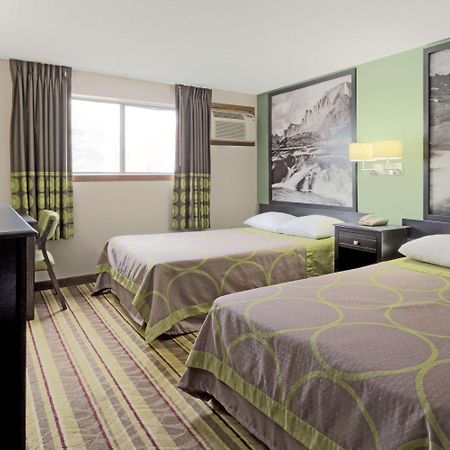 Super 8 By Wyndham Green River Buitenkant foto
